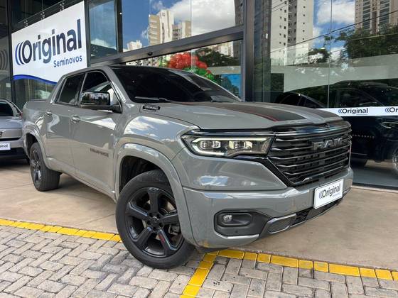 RAM RAMPAGE 2.0 HURRICANE 4 TURBO GASOLINA R/T 4X4 AUTOMÁTICO